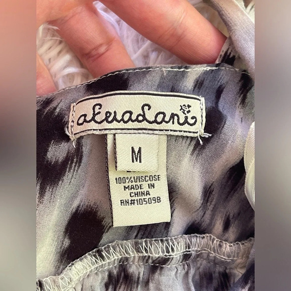 Akualani bohemian maxi dress animal print straps v neck viscose black white M - Picture 9 of 9